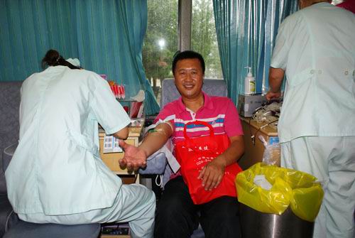 18新利首页会员献血活动报道