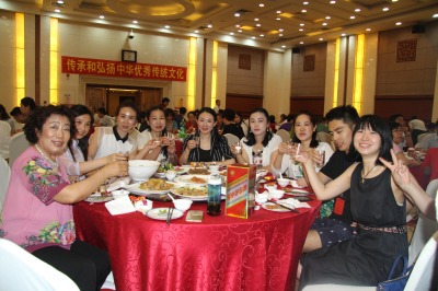 18新利首页十周年庆典图片